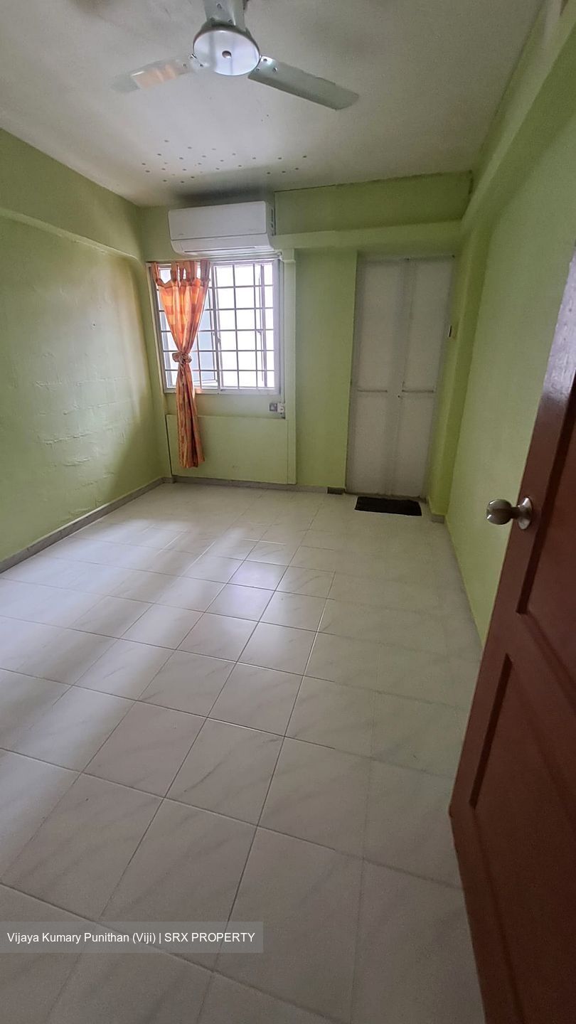 Bukit Batok East Avenue 4 (Bukit Batok),  #548130221